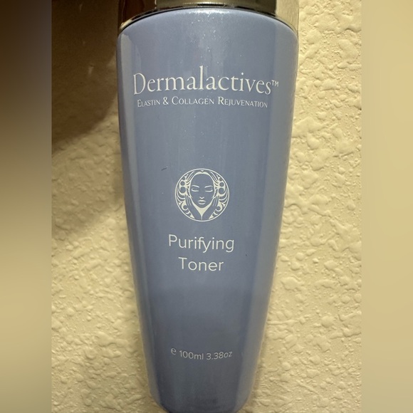 Brand new- Dermalactives Purifying Toner - Picture 5 of 5